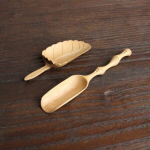 Cuillère délicate en bambou pour le thé