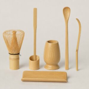 Coffret de six accessoires en bambou pour le thé