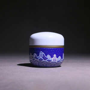 Mini boîte à thé japonaise en métal avec vagues bleues