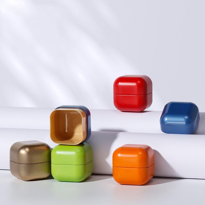 Mini boîtes à thé métalliques, couleurs pop