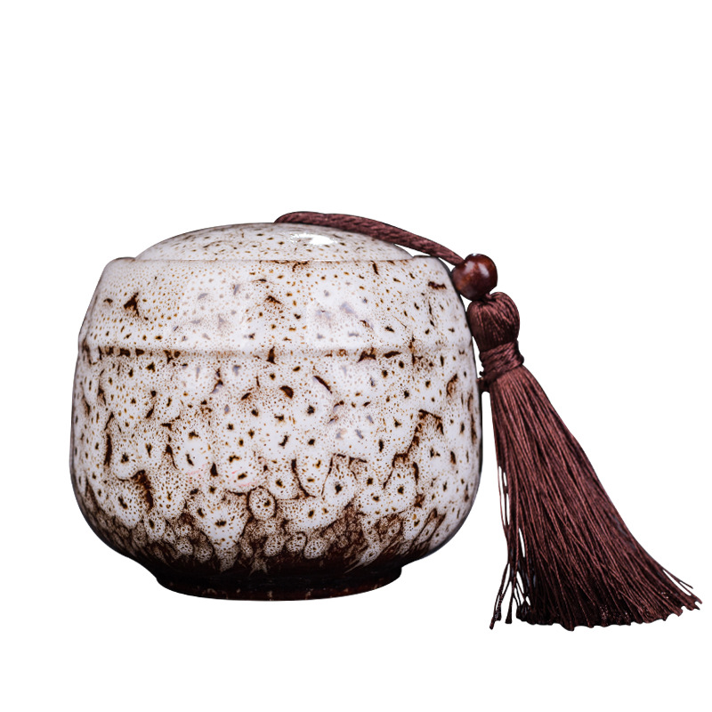 Petite boîte à thé en céramique blanche avec pompon