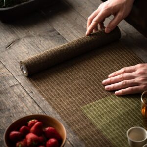 Tapis à thé en lin brun naturel