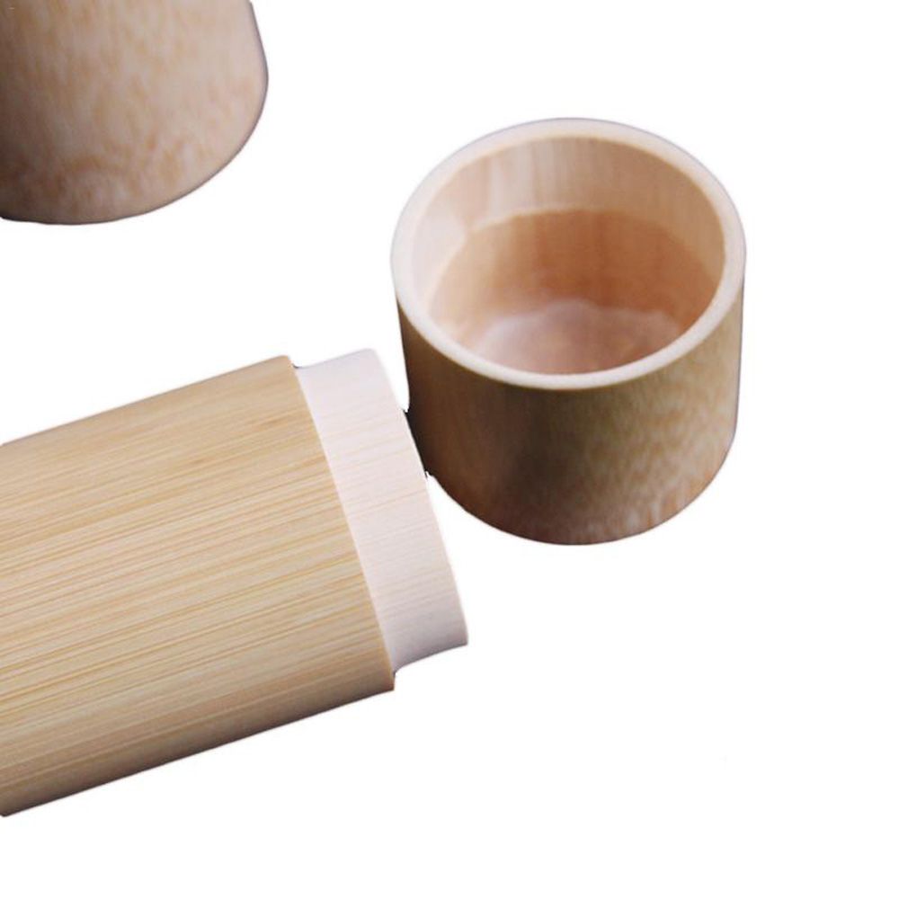 Couvercle d'un tube de rangement en bambou