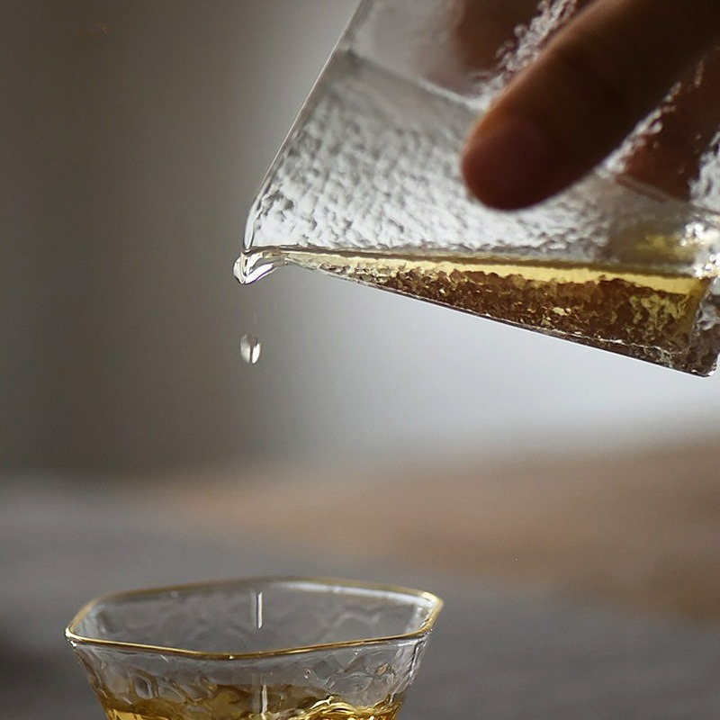 Bec verseur du verre à thé 200 ml