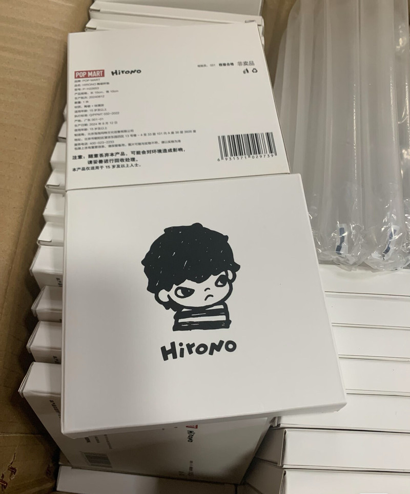 Sous-verre carré en céramique Pop Mart Hirono, résistant à la chaleur, pour tasses à café et thé, pour la maison, le bureau, pour adultes, neuf, non ouvert